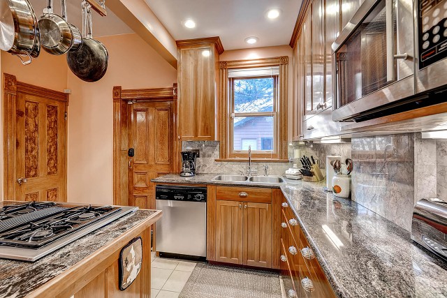 2932 Lafayette St Denver CO-large-013-Kitchen-1499x1000-72dpi